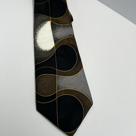 Ketch Geometric Patterned Polyester Men's Tie 56"x3.75" Black, White, & Gray - Picture 1 of 4